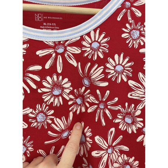 No Boundaries Juniors Red Floral T-shirt‎ Size XL (15-17) Y2K, 90’s Vibes - Picture 6 of 11